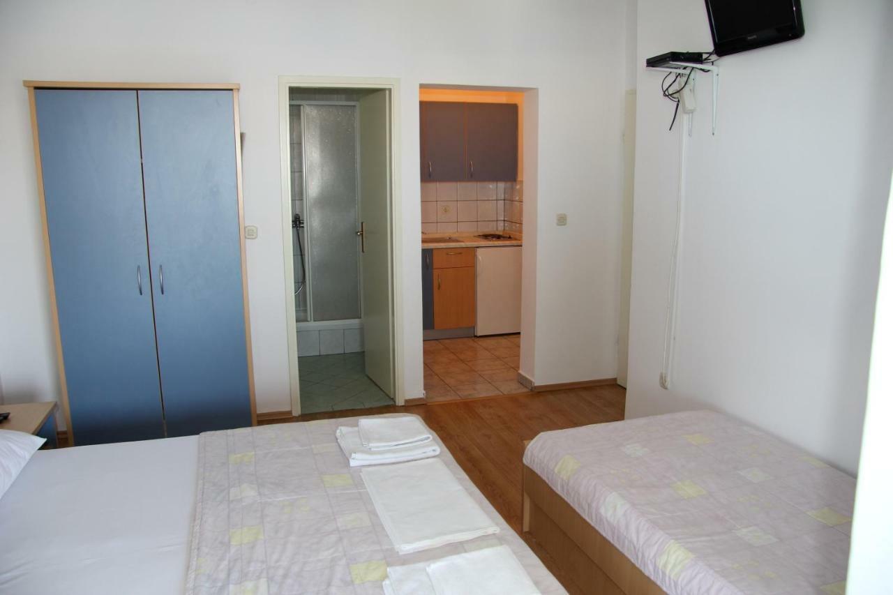 ביבינייה Apartmani Ana מראה חיצוני תמונה