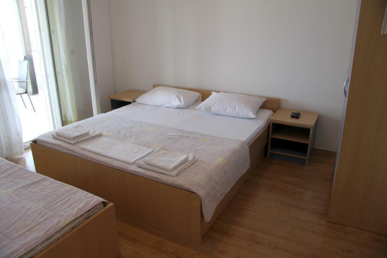 ביבינייה Apartmani Ana מראה חיצוני תמונה